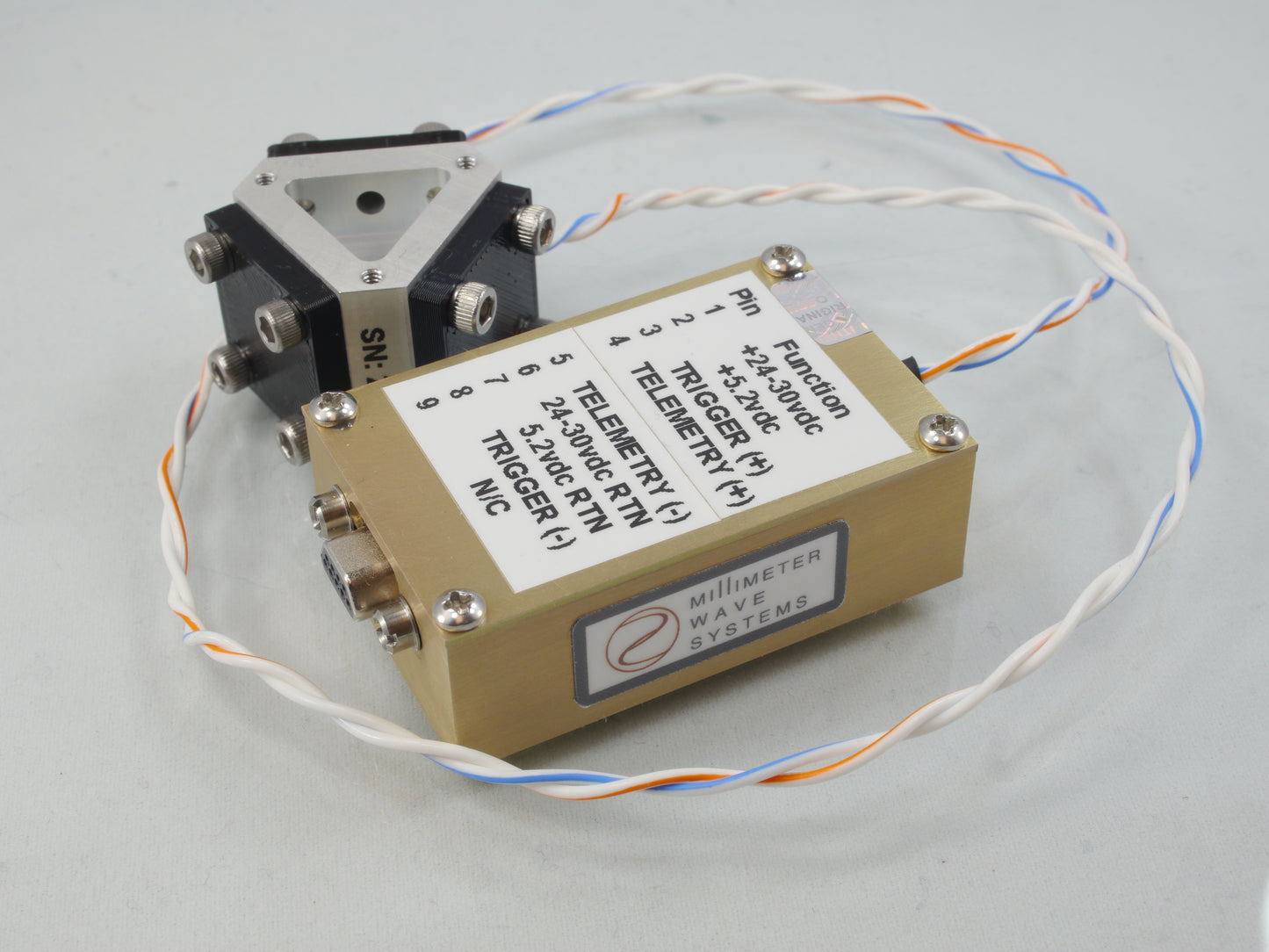 Latching Circulator, 35.75 GHz ± 100MHz